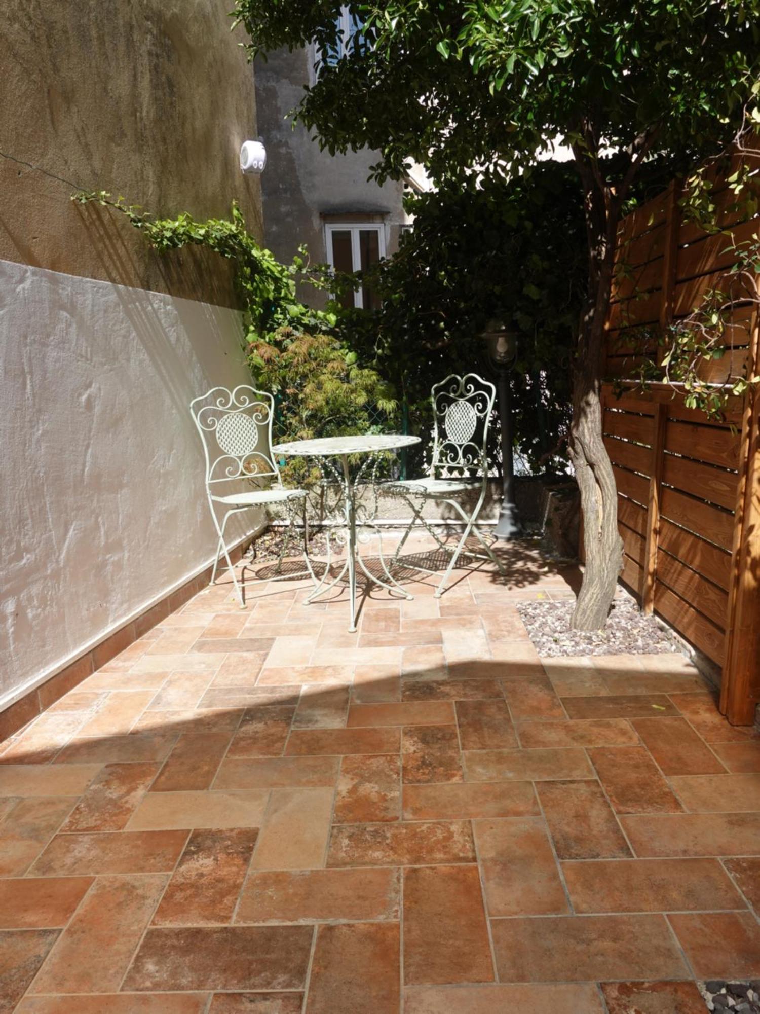 Cavana Cosy Apartment With Garden Near The Sea 的里雅斯特 外观 照片